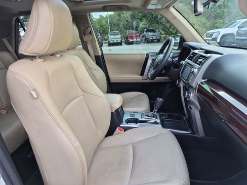 Used 2016 Toyota 4Runner Limited RWD image 37