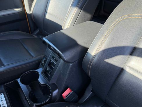 Used 2022 Ford Bronco Badlands w/ Sasquatch Package image 27