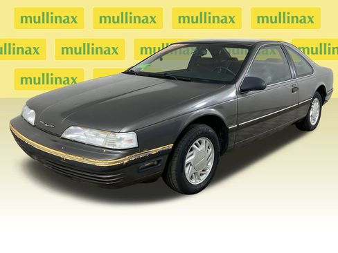 Used 1989 Ford Thunderbird LX image 13