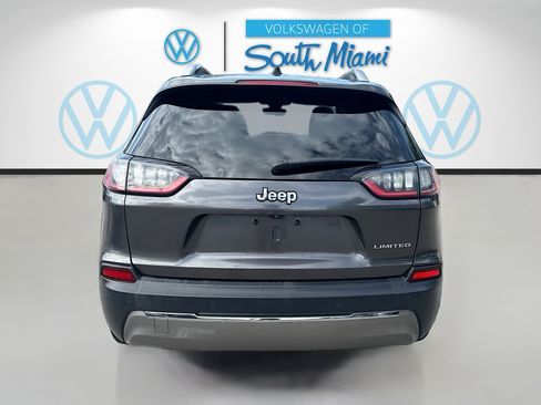 Used 2019 Jeep Cherokee Limited FWD image 6
