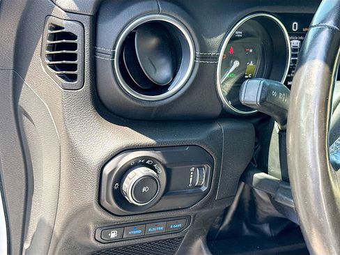 Used 2023 Jeep Wrangler Unlimited Sahara w/ Cold Weather Group AWD/4WD image 11