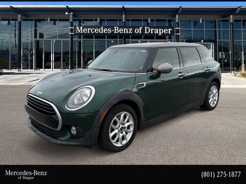 Used 2017 MINI Cooper Clubman w/ Premium Package image 1