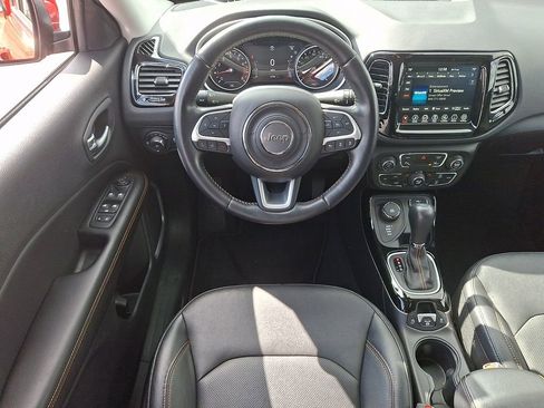Used 2021 Jeep Compass Limited image 11