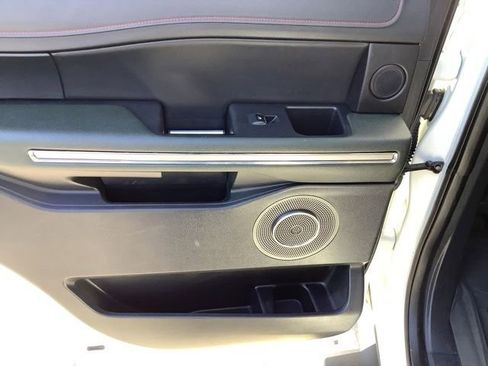 Used 2022 Ford Expedition Timberline AWD/4WD image 10