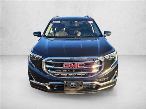 Used 2020 GMC Terrain SLT image 2