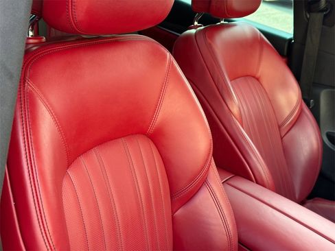 Used 2022 Maserati Levante GT image 12