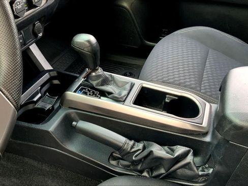 Used 2021 Toyota Tacoma SR image 15