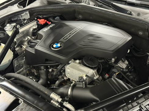 Used 2015 BMW 528i xDrive Sedan AWD/4WD image 70