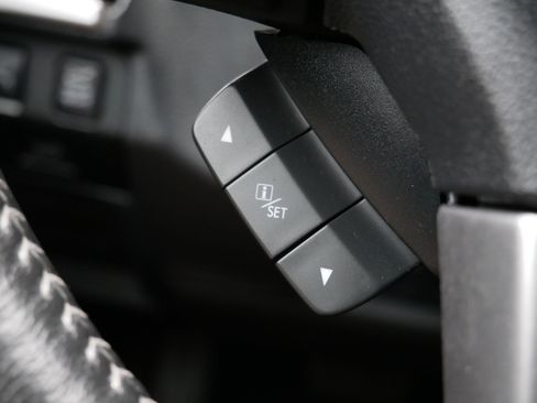 Used 2018 Subaru Forester 2.5i Limited image 30