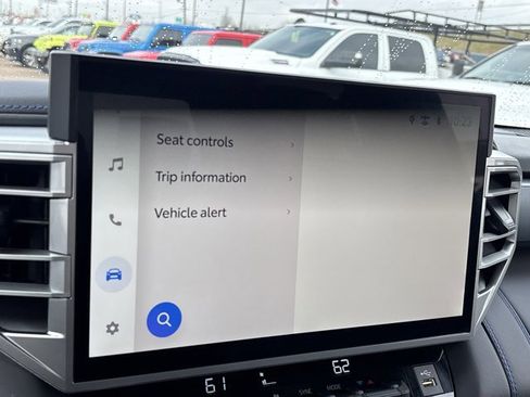 Used 2025 Toyota Tundra Platinum image 36