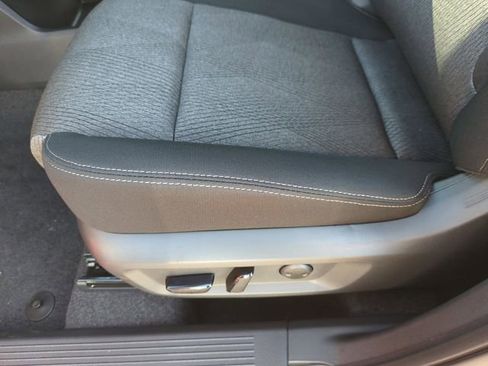 New 2026 Nissan Rogue SV image 27