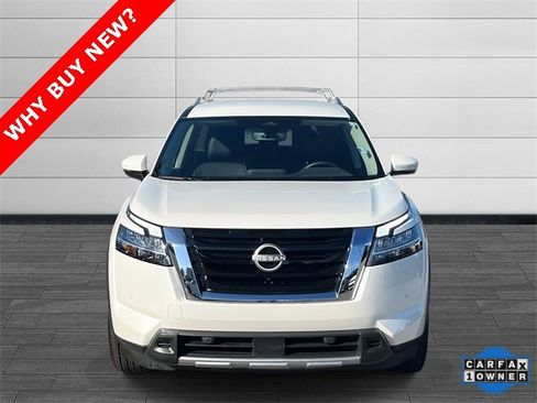 Used 2024 Nissan Pathfinder SL image 8