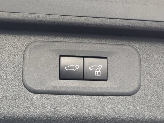 Certified 2025 Toyota Grand Highlander FWD image 15