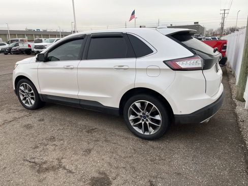 Used 2016 Ford Edge Titanium w/ Equipment Group 302A image 8
