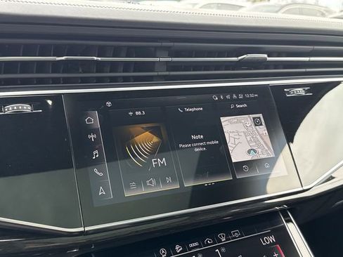 Used 2022 Audi Q7 3.0T Prestige image 16