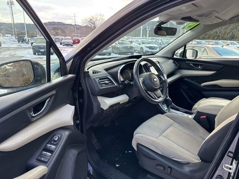 Used 2019 Subaru Ascent Premium image 20