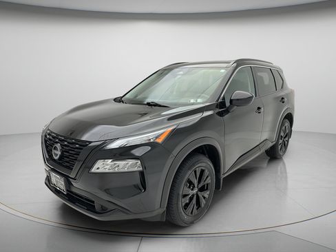 Used 2023 Nissan Rogue SV w/ SV Premium B Package AWD/4WD image 3