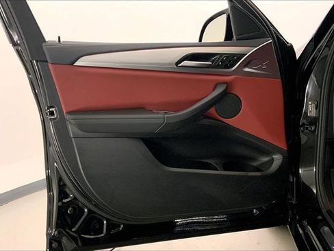 Certified 2024 BMW X4 M40i image 24