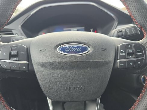 Used 2023 Ford Escape ST-Line image 27