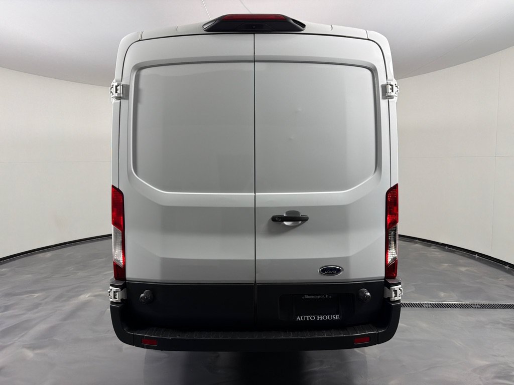 Used 2018 Ford Transit 250 148 Medium Roof RWD image 6