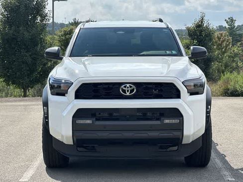 Used 2025 Toyota 4Runner TRD Off-Road AWD/4WD image 28