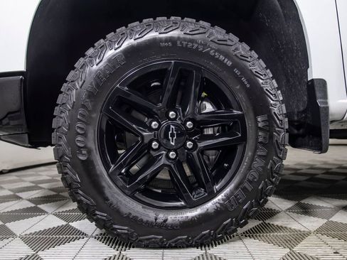 Used 2026 Chevrolet Silverado 1500 Custom Trail Boss AWD/4WD image 36