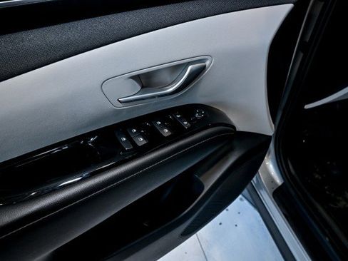 Used 2022 Hyundai Tucson SEL w/ Convenience Package image 17