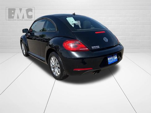 Used 2013 Volkswagen Beetle 2.5 FWD image 4