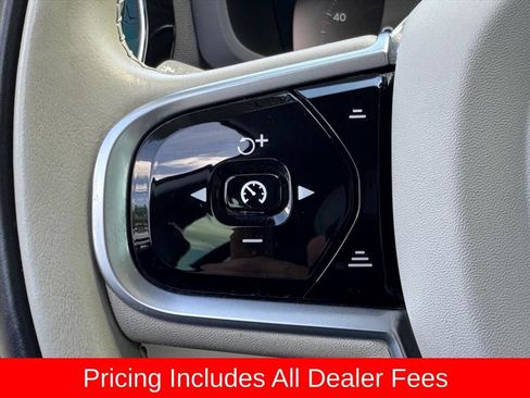Used 2020 Volvo V60 T5 Momentum w/ Protection Package Premier FWD image 18