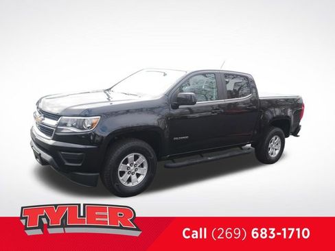 Used 2018 Chevrolet Colorado W/T w/ WT Convenience Package image 3