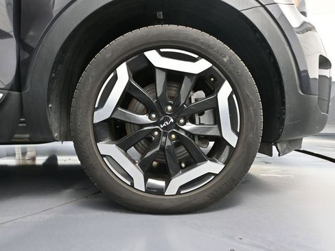Used 2025 Kia Telluride S AWD/4WD image 15