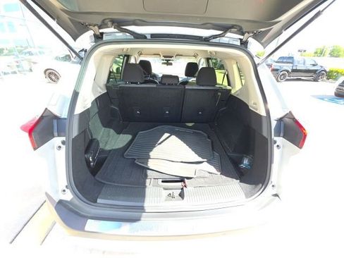 Used 2023 Nissan Rogue SV FWD image 26