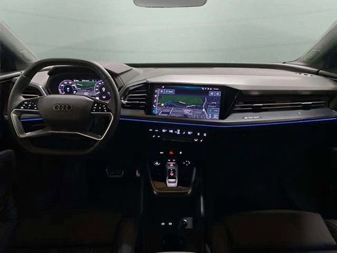 Used 2024 Audi Q4 e-tron Premium Plus w/ Premium Plus image 12