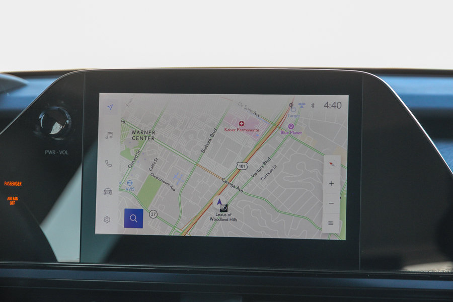 Used 2025 Lexus UX 300h FWD image 15