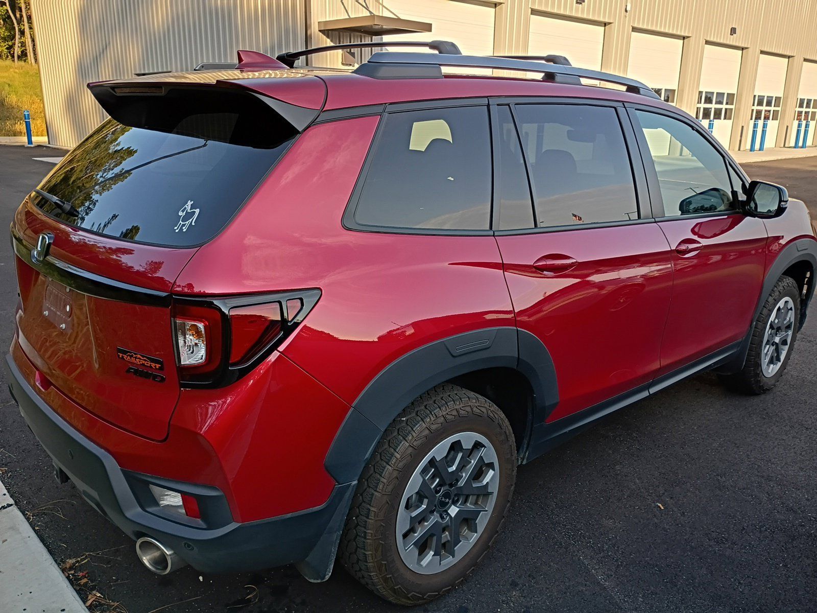 Used 2025 Honda Passport TrailSport image 5