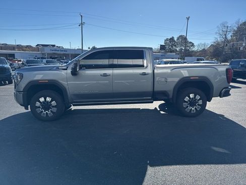 Used 2025 GMC Sierra 2500 Denali w/ Denali Reserve Package image 4
