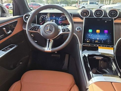 New 2026 Mercedes-Benz GLC 300 4MATIC image 4