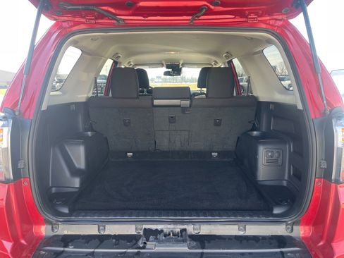 Used 2024 Toyota 4Runner TRD Off-Road image 19