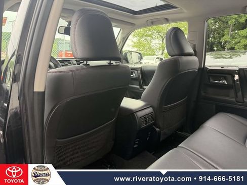 Used 2019 Toyota 4Runner TRD Off-Road Premium AWD/4WD image 15