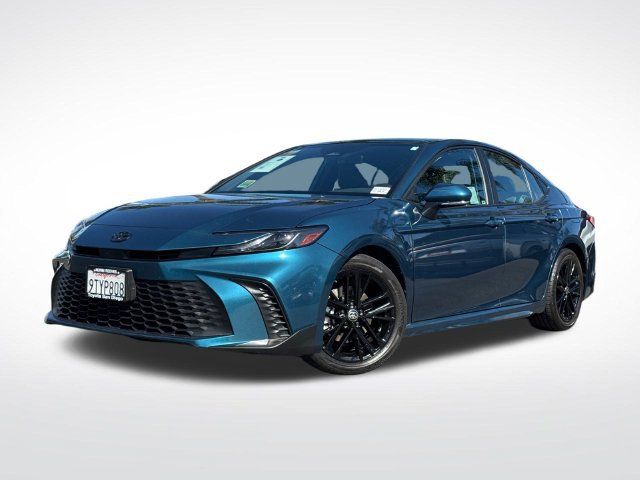 Certified 2025 Toyota Camry SE w/ Convenience Package FWD image 2