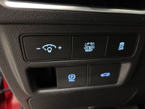 Used 2025 Hyundai Sonata SEL FWD image 9