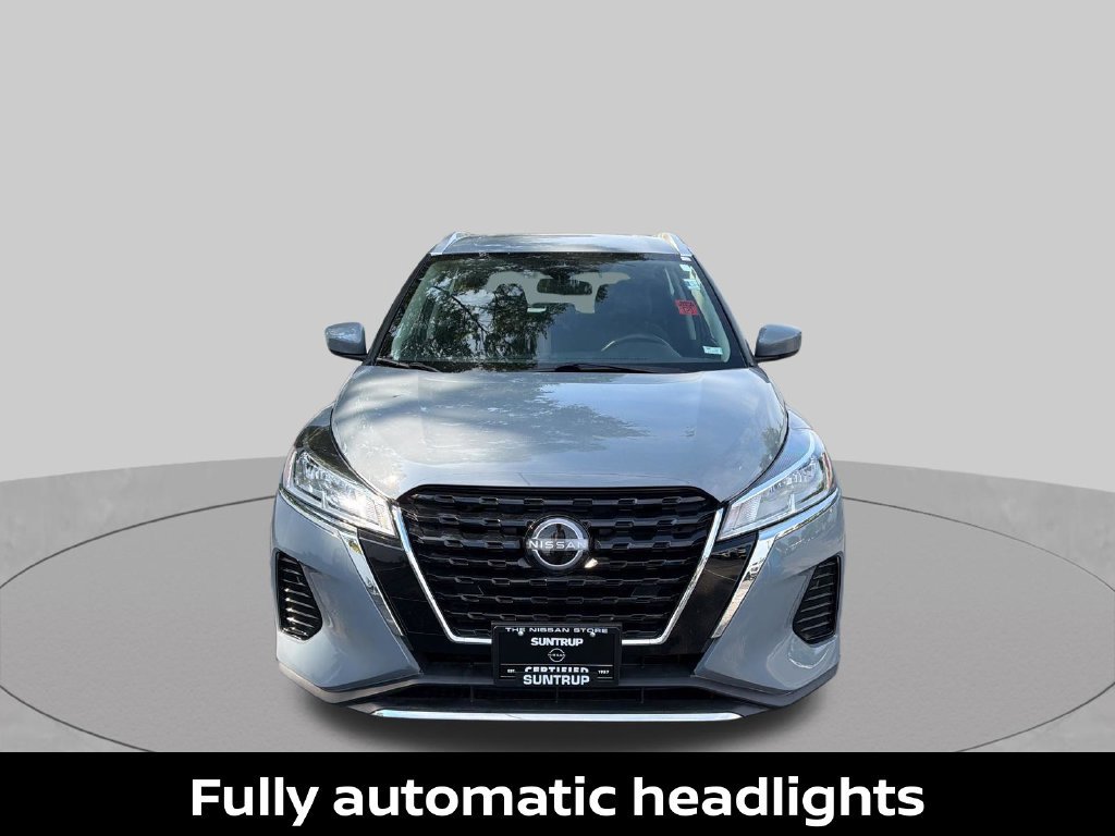 Certified 2024 Nissan Kicks SV FWD image 10