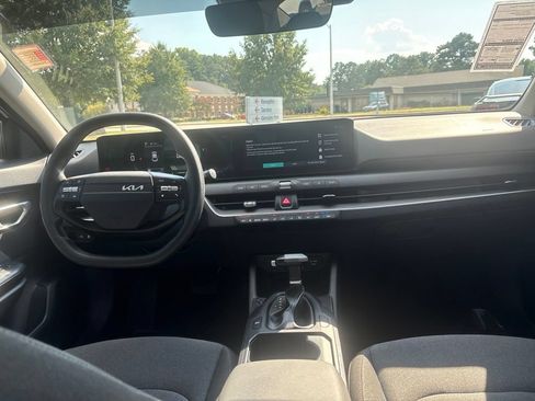 Used 2025 Kia K4 FWD image 20