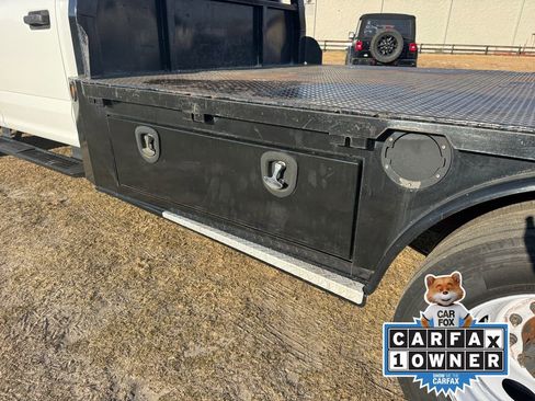 Used 2022 Ford F550 2WD Crew Cab Super Duty w/ Power Equipment Group image 27