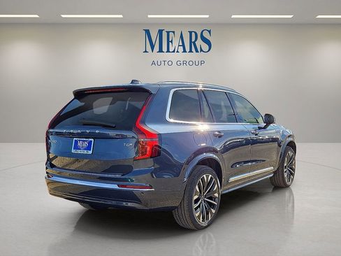 New 2026 Volvo XC90 T8 Plus w/ Protection Package Premier image 5