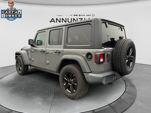 Used 2021 Jeep Wrangler Unlimited Sport AWD/4WD image 3