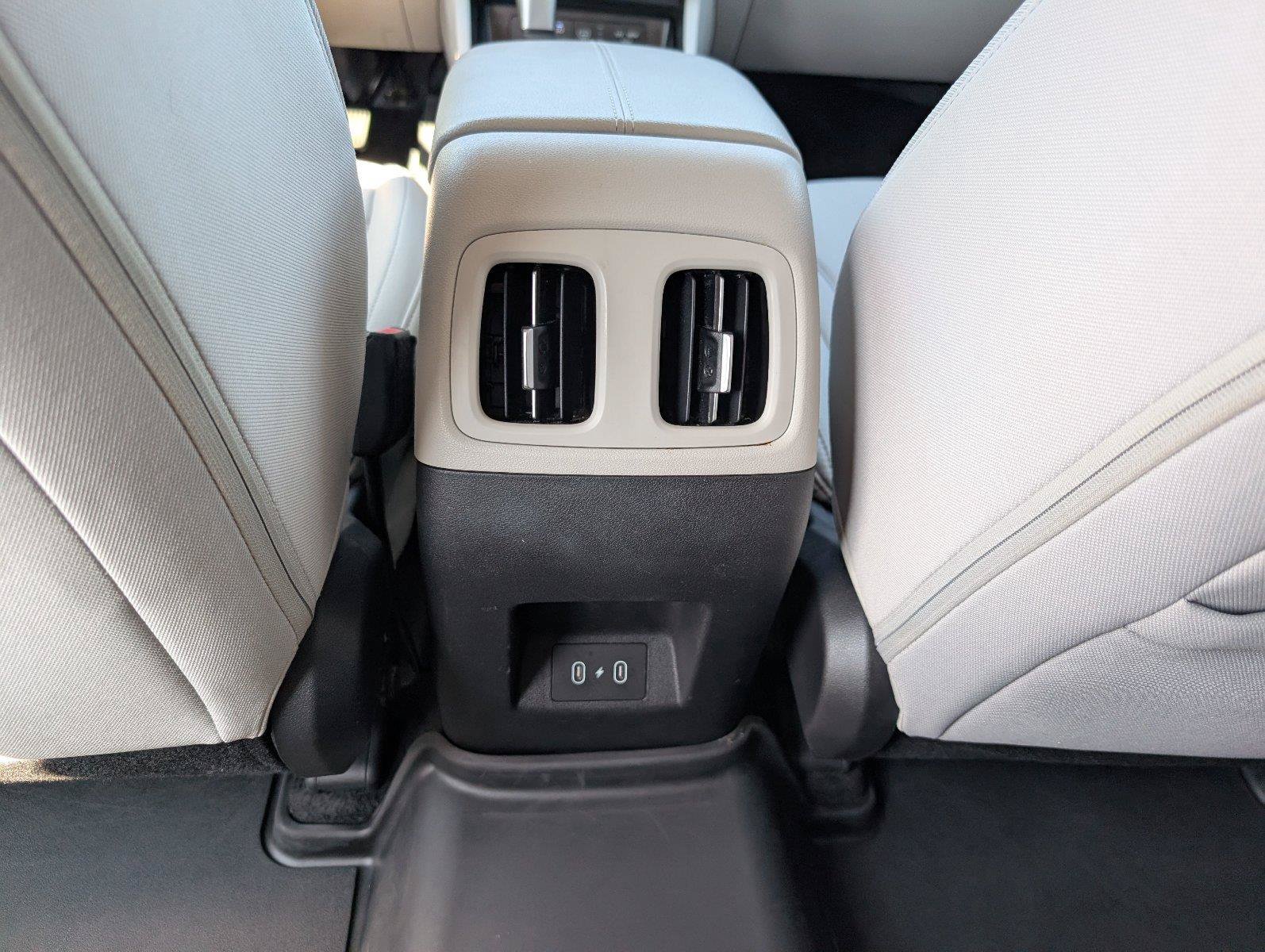 Used 2025 Hyundai Tucson SEL FWD image 24