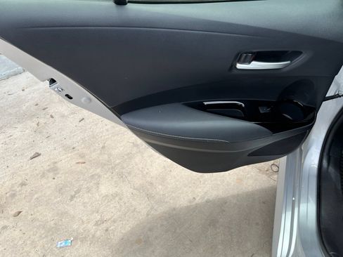 Used 2024 Toyota Corolla SE FWD image 13