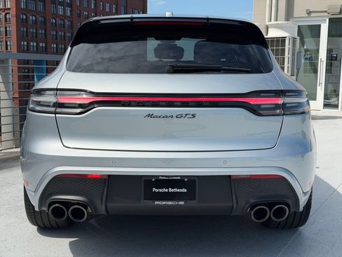 Certified 2022 Porsche Macan GTS w/ Premium Package Plus AWD/4WD image 10