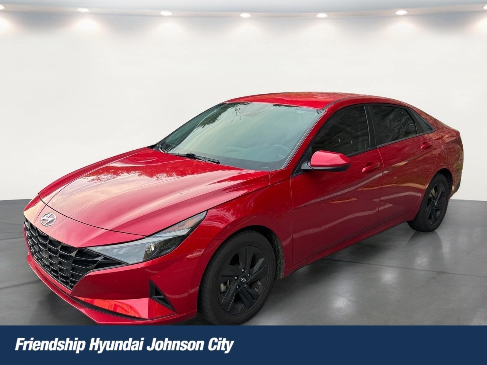 Used 2023 Hyundai Elantra SEL w/ Cargo Package FWD image 1
